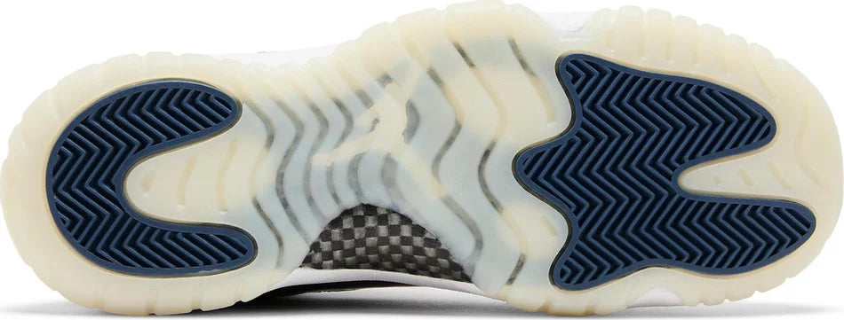 Jordan 11 Retro Low GS - Diffused Blue