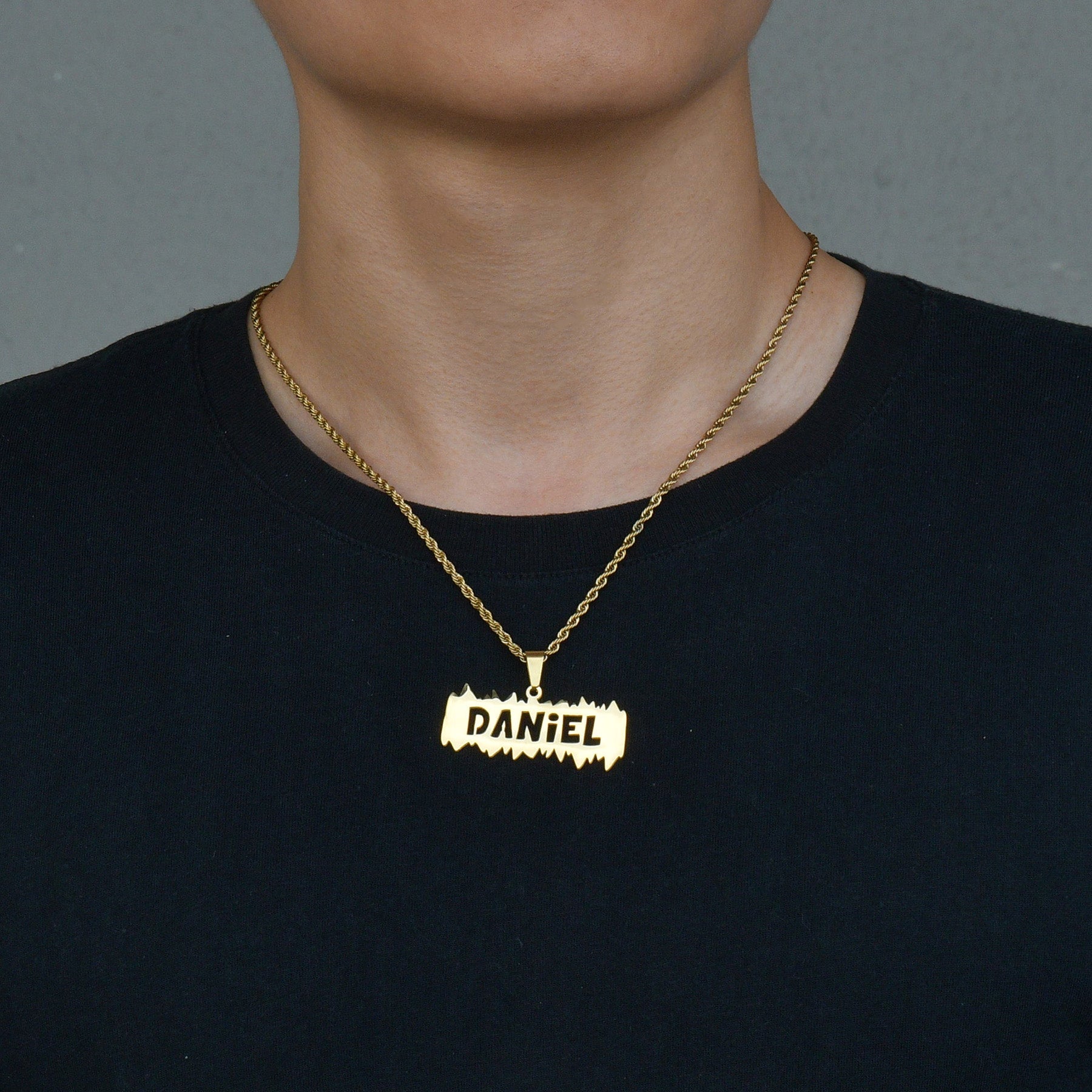 IL - Custom Engraved Hollow Pendant Necklace